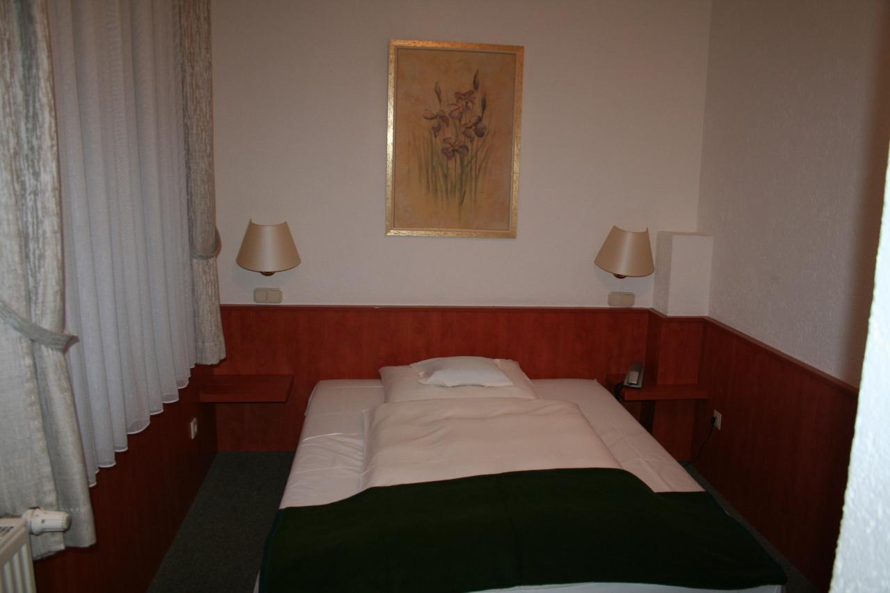 Haus Von Der Heyde Hotel Iserlohn Luaran gambar